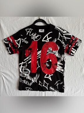 Kids Short-Sleeve Graphic Tee - Black with Red '16' Print SZ L (14/16)